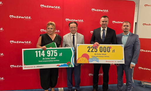 W dniu wczorajszym przedstawiciele Gminy Załuski podpisali umowy na dofinansowanie kluczowych inwestycji lokalnych ze środków Województwa Mazowieckiego